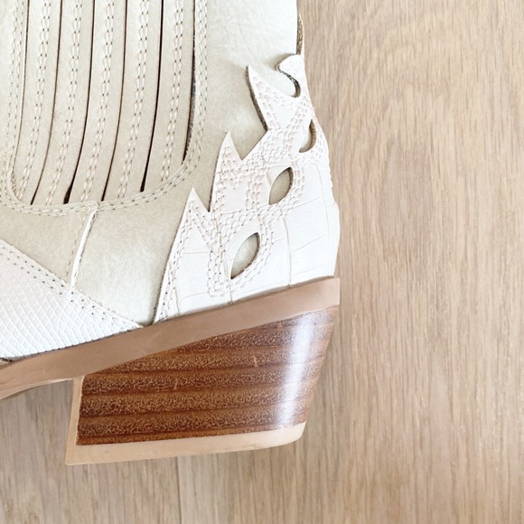 NWOT Coconuts by Matisse Milo Western Booties - Picture 6 of 14